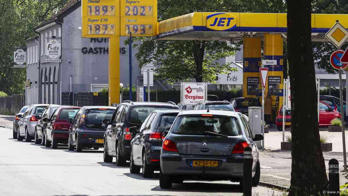 Omrijden om in Duitsland te tanken loont minder: prijsverschil wordt kleiner