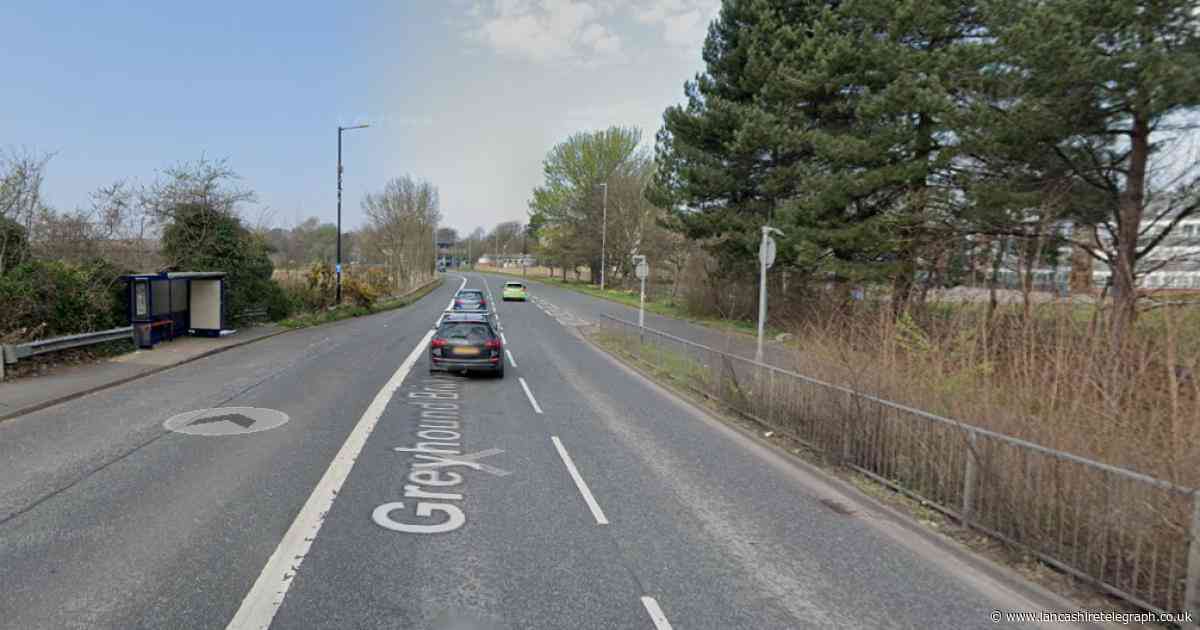 ‘Find alternative route’ - Road ‘to be closed for some time’ after crash