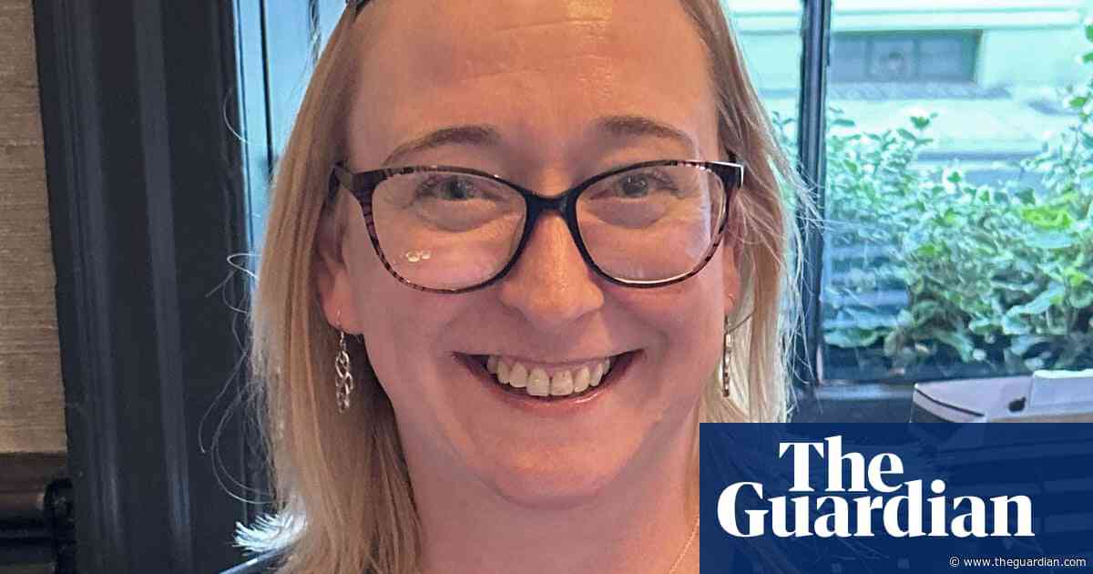 UK woman who took pills during lockdown cleared of illegal abortion