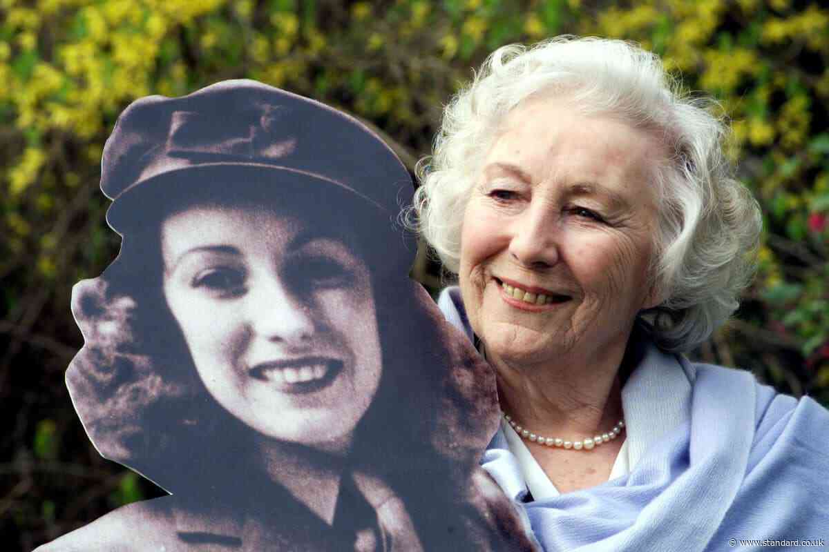 Wartime star Dame Vera Lynn would want young people to help others – daughter