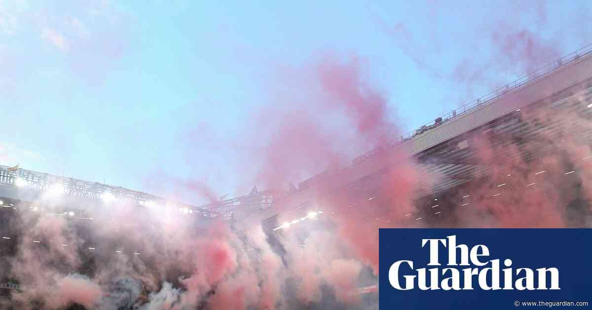 Red smoke signals consensus as fans enjoy Manchester United European ride | Will Unwin