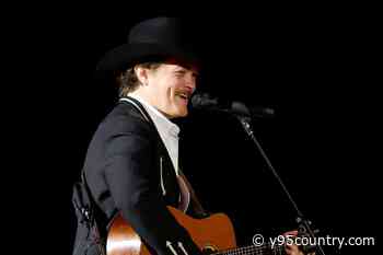 Zach Top Soars With ‘Use Me’ at the ACM Awards