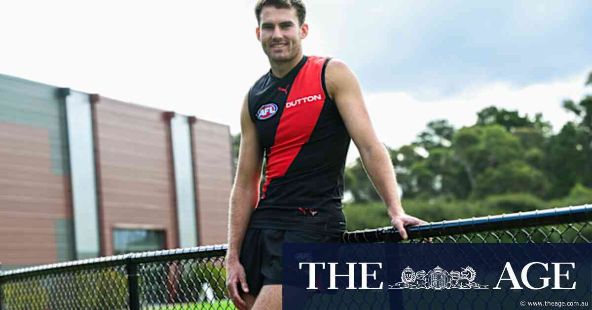 Glandular fever, a ruptured pec’, foot, hamstring and back injuries: A Bomber’s painful path to 16 games