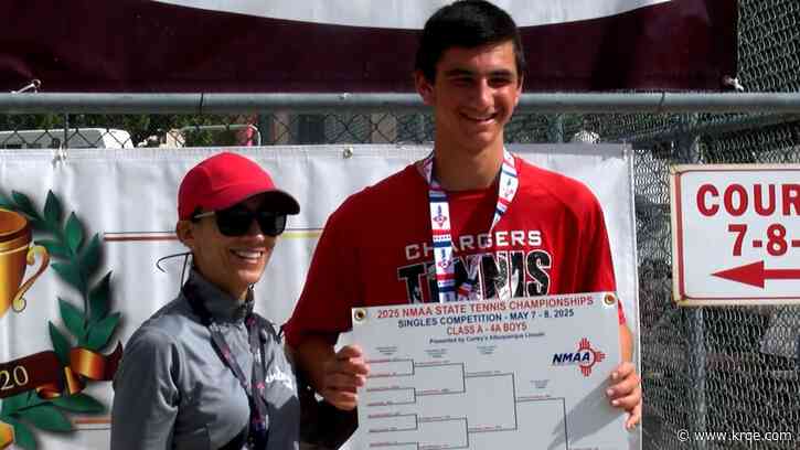 Singles, doubles champions crowned at state tennis tournament