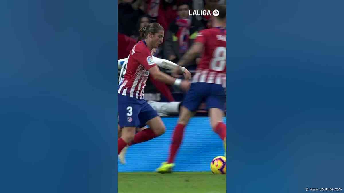 ⚽ Filipe Luis' goal 🆚 Real Sociedad (📆 17/18)