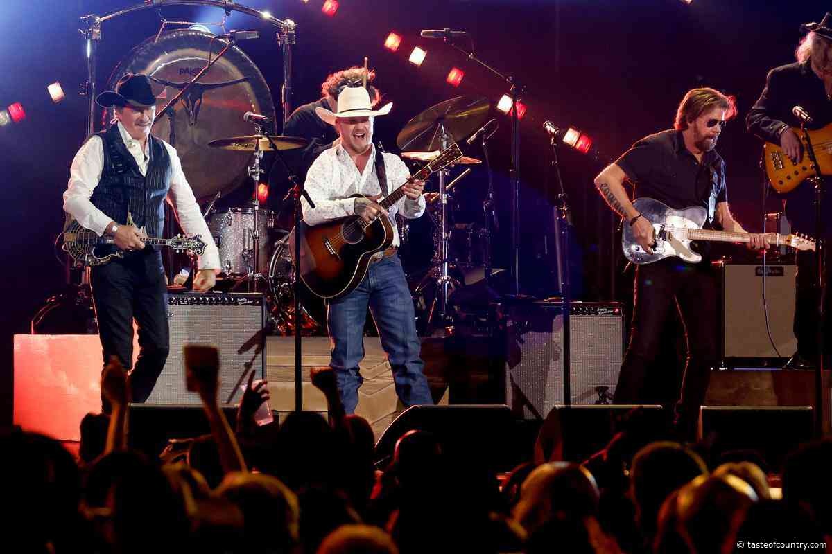 Brooks & Dunn, Cody Johnson Join Forces for an Epic ACMs Moment