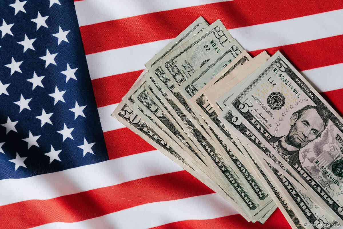 Pound Surges 10% As Trump Tariffs Backfire, Sparking UK Tourism Boom In The US