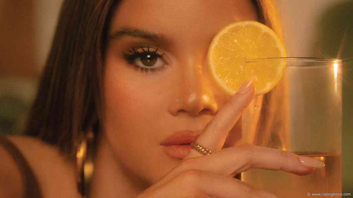 Maren Morris’ Big Hooks Hide Private Wounds