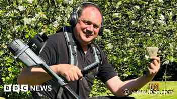 'I dug up a 4,000-year-old axe head in a field'