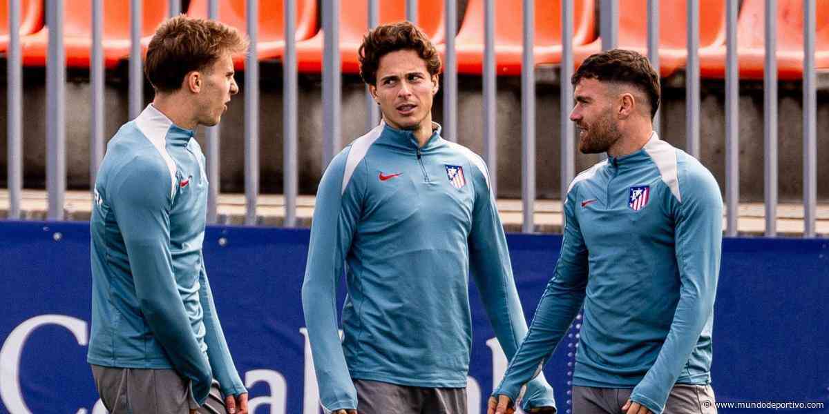 Riquelme vuelve al grupo, pero Simeone tiene una duda por una indisposición