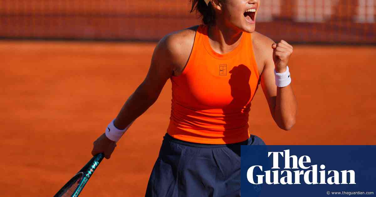 Raducanu moulds clay to her will in straight-sets victory over Teichmann