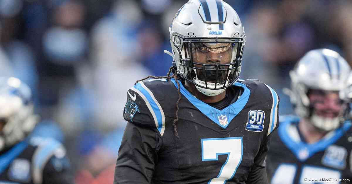 Open thread: Should the Lions try to sign Jadeveon Clowney?