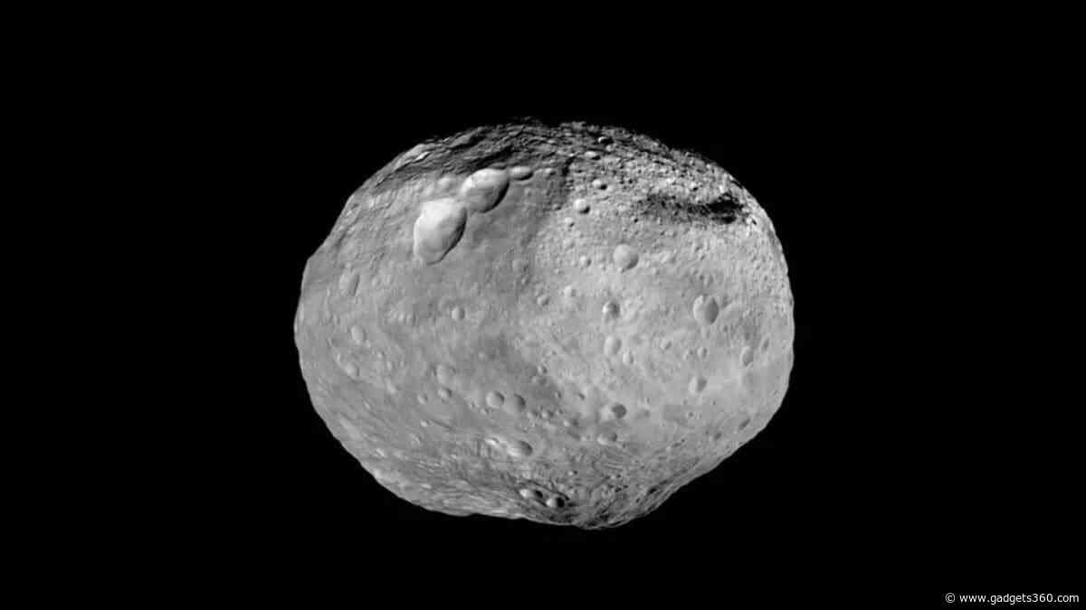 Asteroid Vesta May Be a Fragment of a Lost Planet, Say Scientists