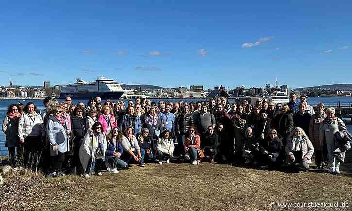Touristikpartner on Tour informiert bei Roadshow