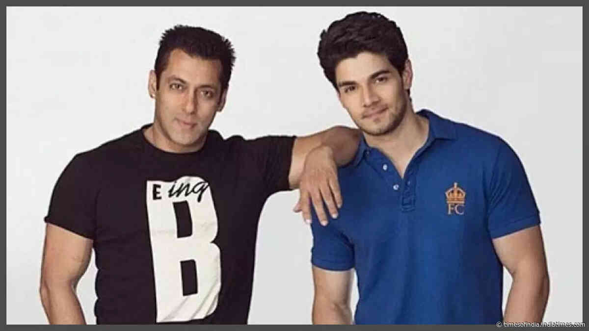 Sooraj recalls Salman carrying him at a concert as a child