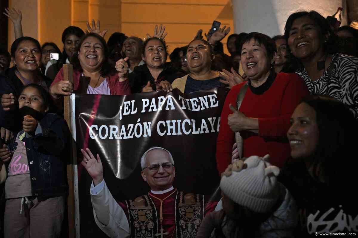 «Es chiclayano»: fieles celebran a su Papa peruano en medio del fervor popular