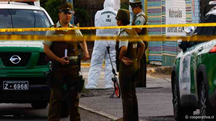 Menores armados con pistolas electroshock intentaron hacer un turbazo en mall Florida Center