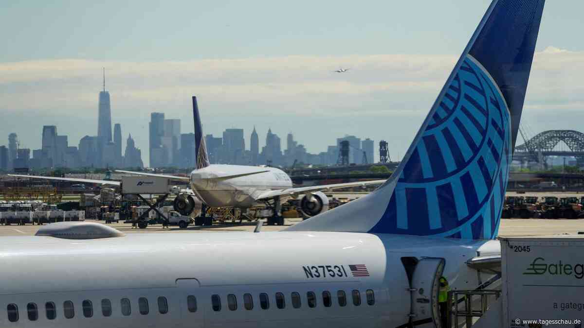Kontakt zu Flugzeugen am US-Flughafen Newark kurzzeitig ausgefallen