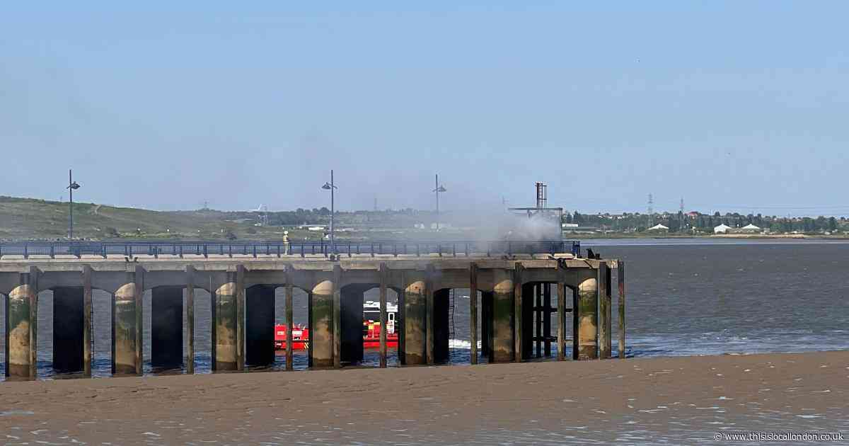 RECSP after emergency services tackle fire at Erith Pier