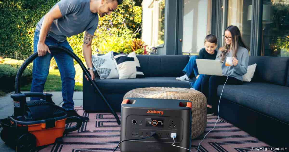 Get this special price for the upcoming Jackery Solar Generator HomePower 3000