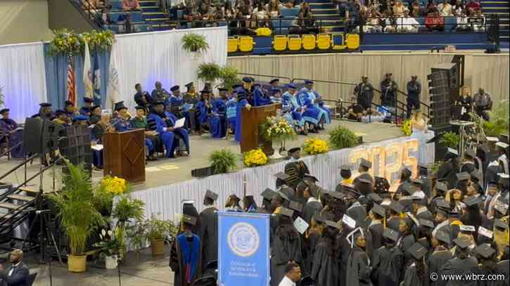 Jaguar undergrads receive diplomas at Southern University spring 2025 commencement