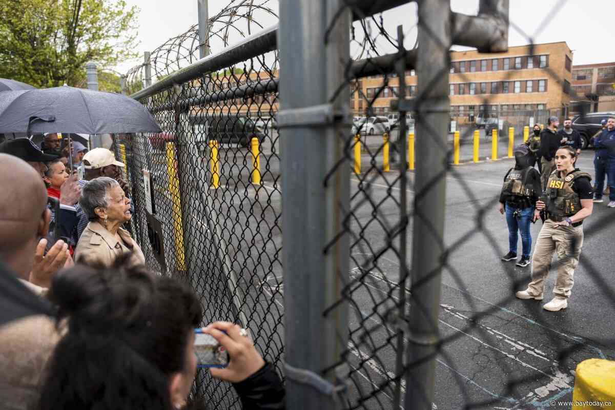 Mayor Baraka of Newark, New Jersey, arrested at immigration detention center he has been protesting
