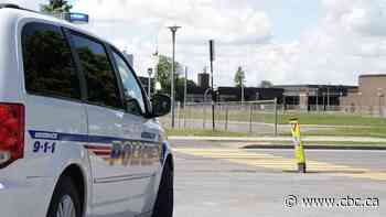 3 police officers on Montreal's South Shore suspended over drug trafficking allegations