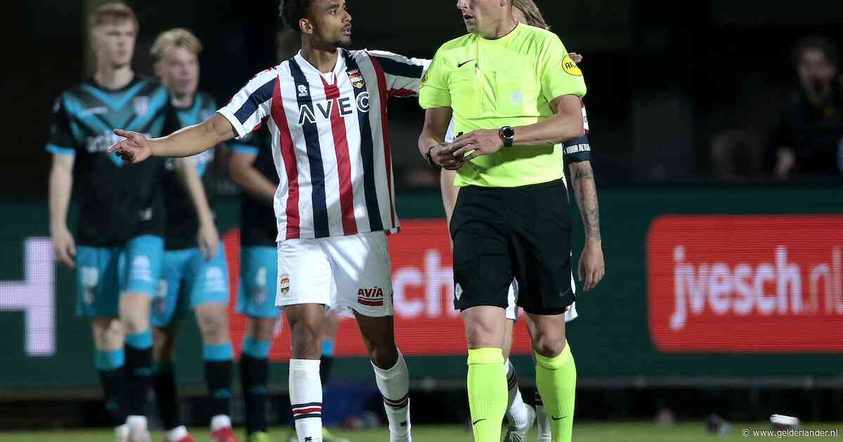 Degradatiezorgen bij dolend Willem II na wéér een nederlaag, duel met Heracles minuut voor tijd stilgelegd