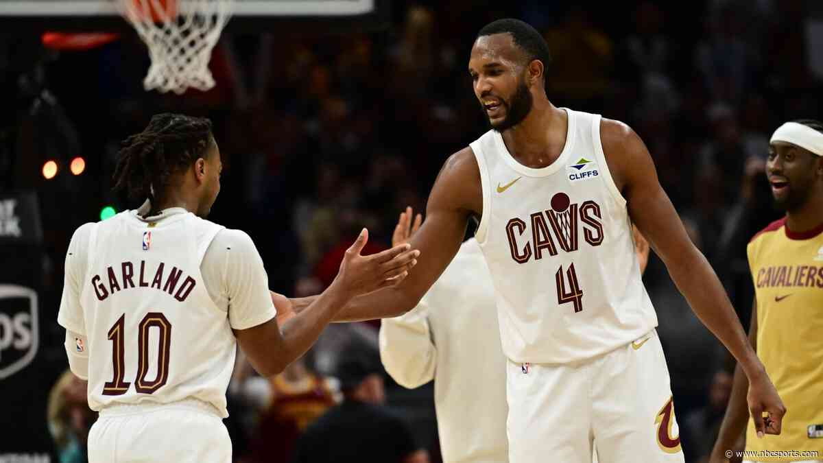 Cavaliers&#39; Darius Garland, Evan Mobley, De&#39;Andre Hunter all available, playing in Game 3