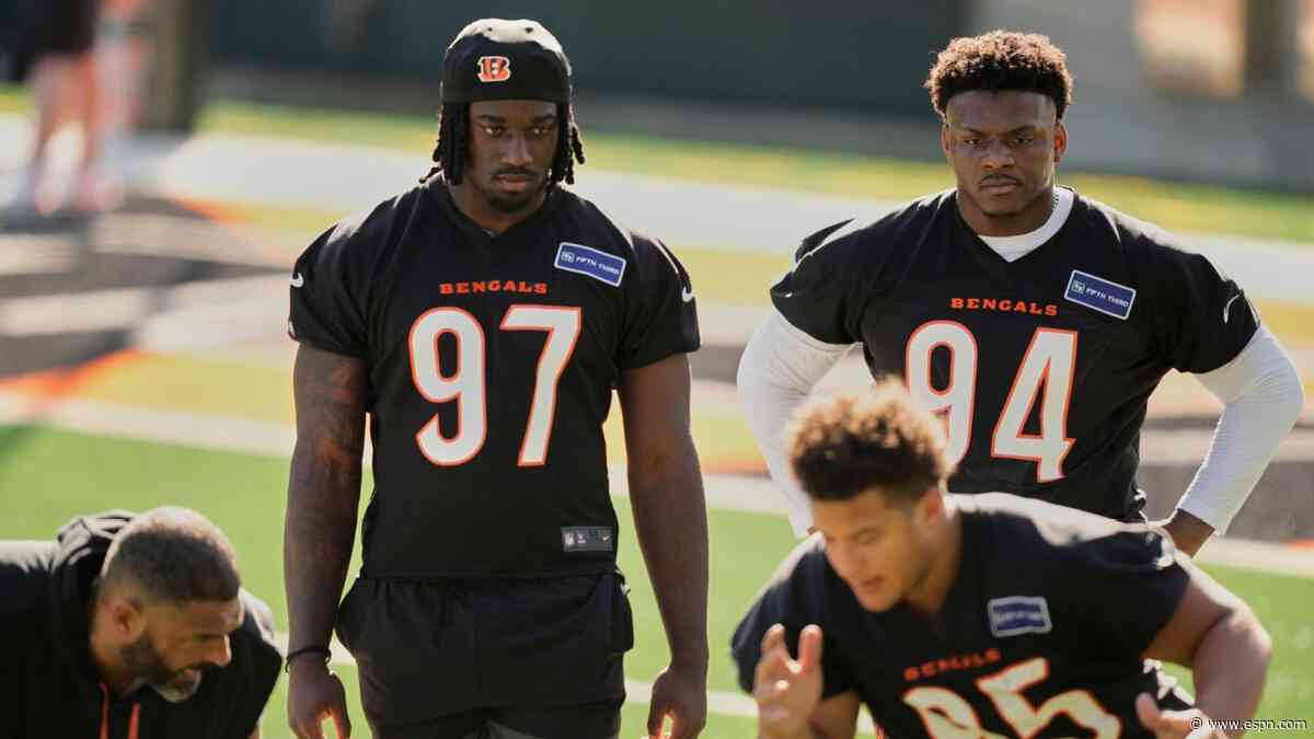 Bengals' top pick Shemar Stewart skips camp drills, awaiting deal
