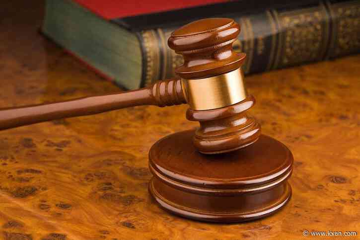Round Rock man pleads guilty to trafficking, dealing firearms without license