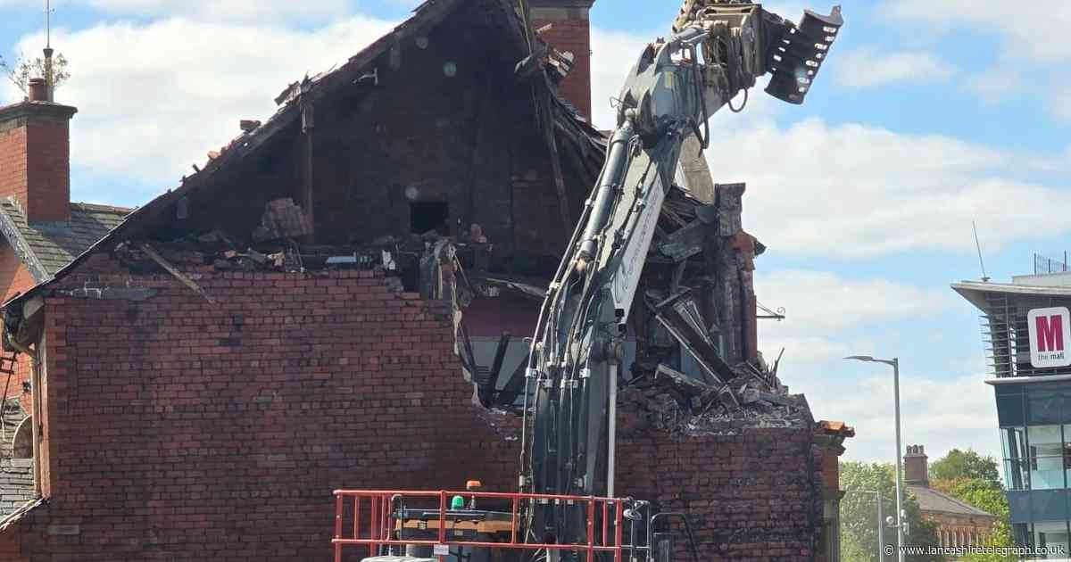 Watch as demolition begins on historic Blackburn pub amid town regeneration plan