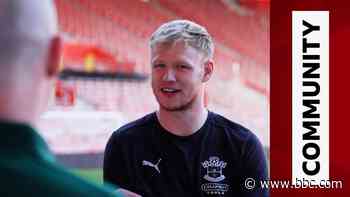 Ramsdale checks out Southampton wellbeing project