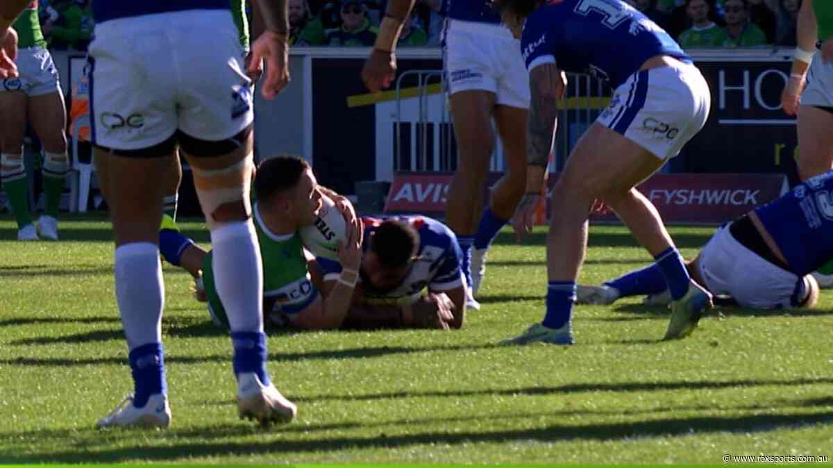 ‘A stunning reversal’: Disbelief as bunker takes a try off Raiders star in huge controversy