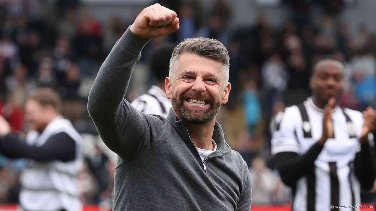 THE PREVIEW: It's only a matter of time before clubs take note of Robinson's St Mirren miracle