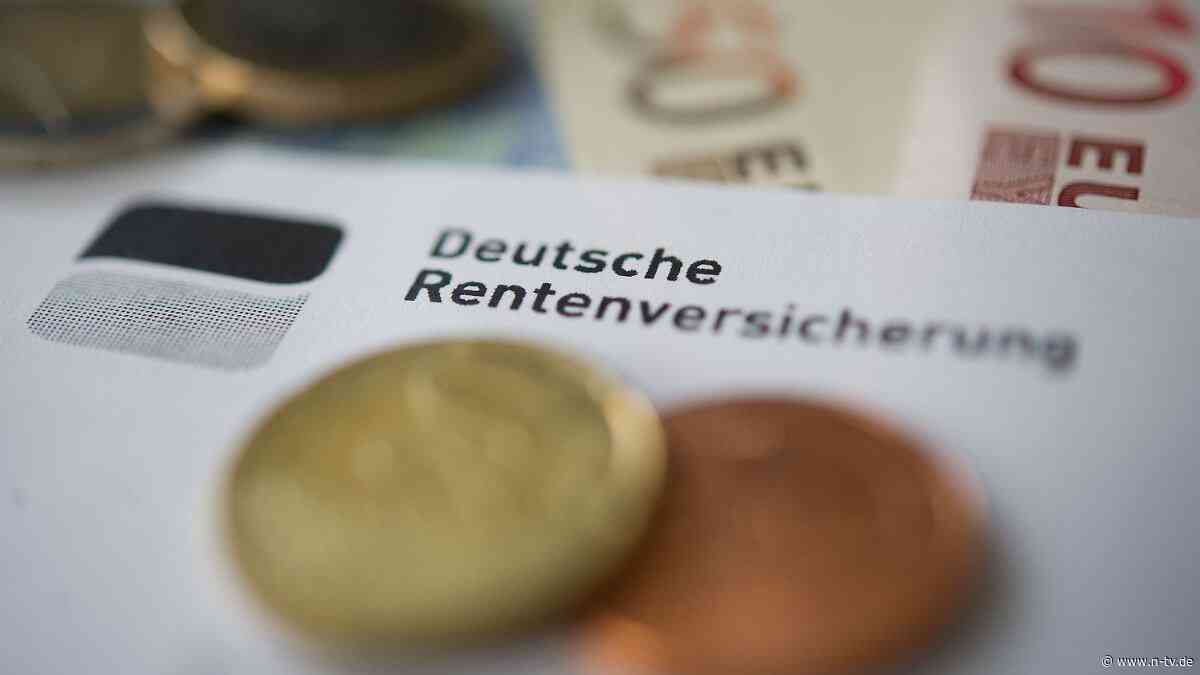 Beamte und Selbstständige: Ministerin Bas: Mehr Menschen sollen in Rentenversicherung einzahlen