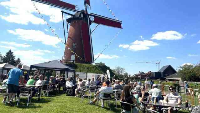 Heemkundige kring De Brakken in beroep tegen bouwproject in beschermde windvang molen: “4,35 meter te hoog, kan je dat nog ‘beperkt’ noemen?”