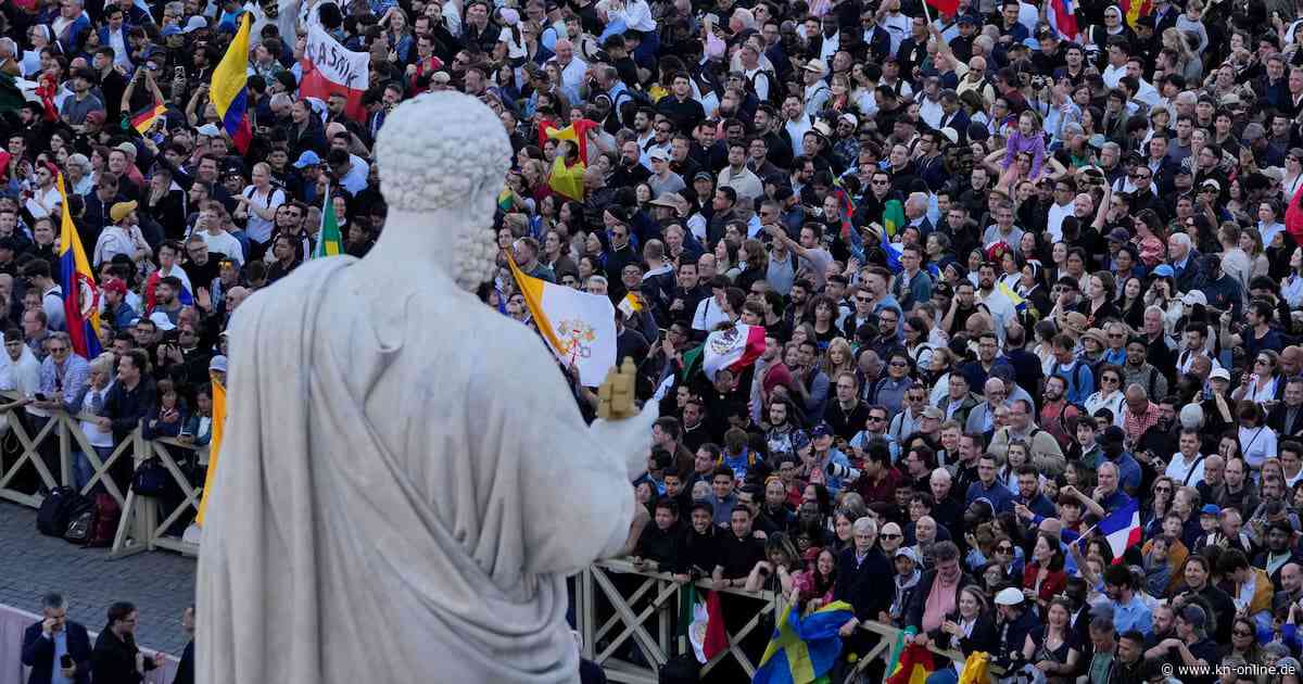 Papstwahl bringt „Emily in Paris“-Dreh in Rom durcheinander