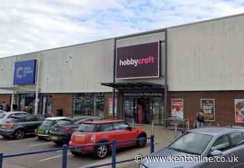 Dismay as huge chain retailer unexpectedly shuts