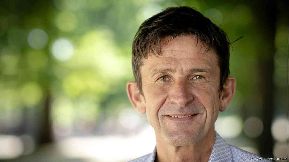 Songfestivalpresentator Cornald Maas heeft 'kwaadaardige chronische kanker'