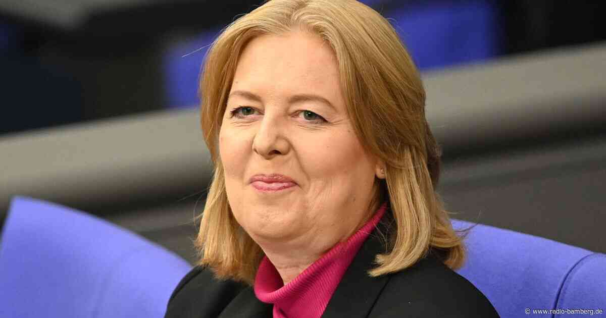 Bas will Beamte zur Rentenversicherung heranziehen