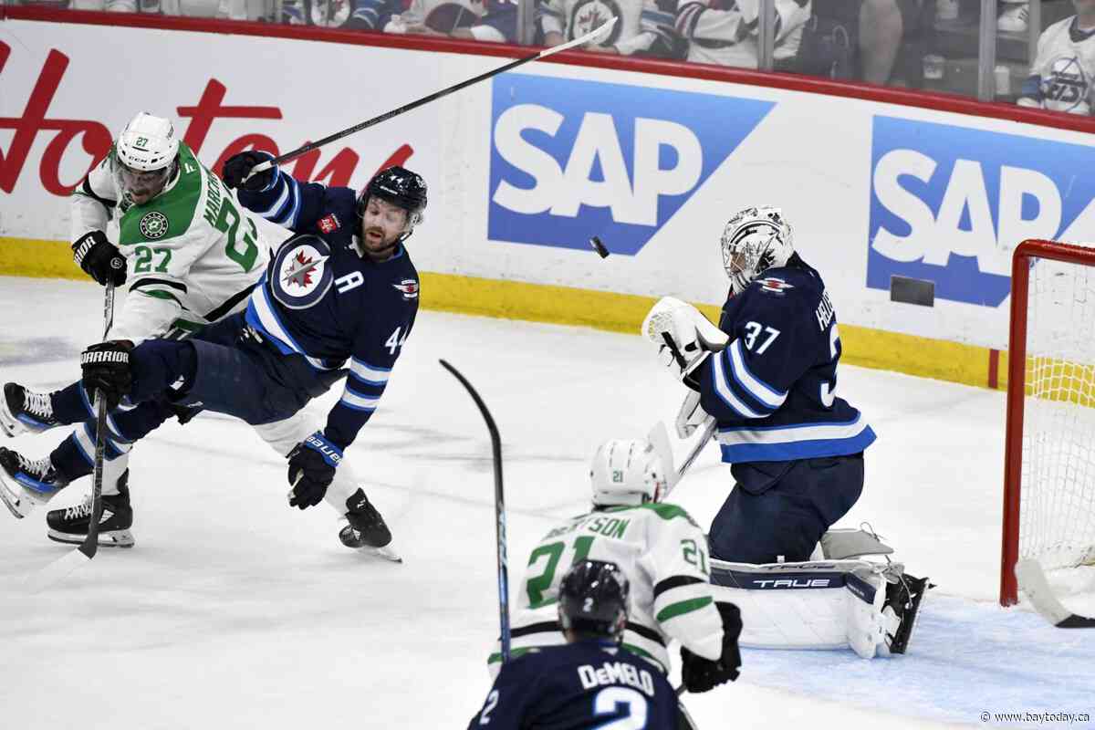Jets star defenceman returns to play key role in Winnipeg's Game 2 win over Dallas