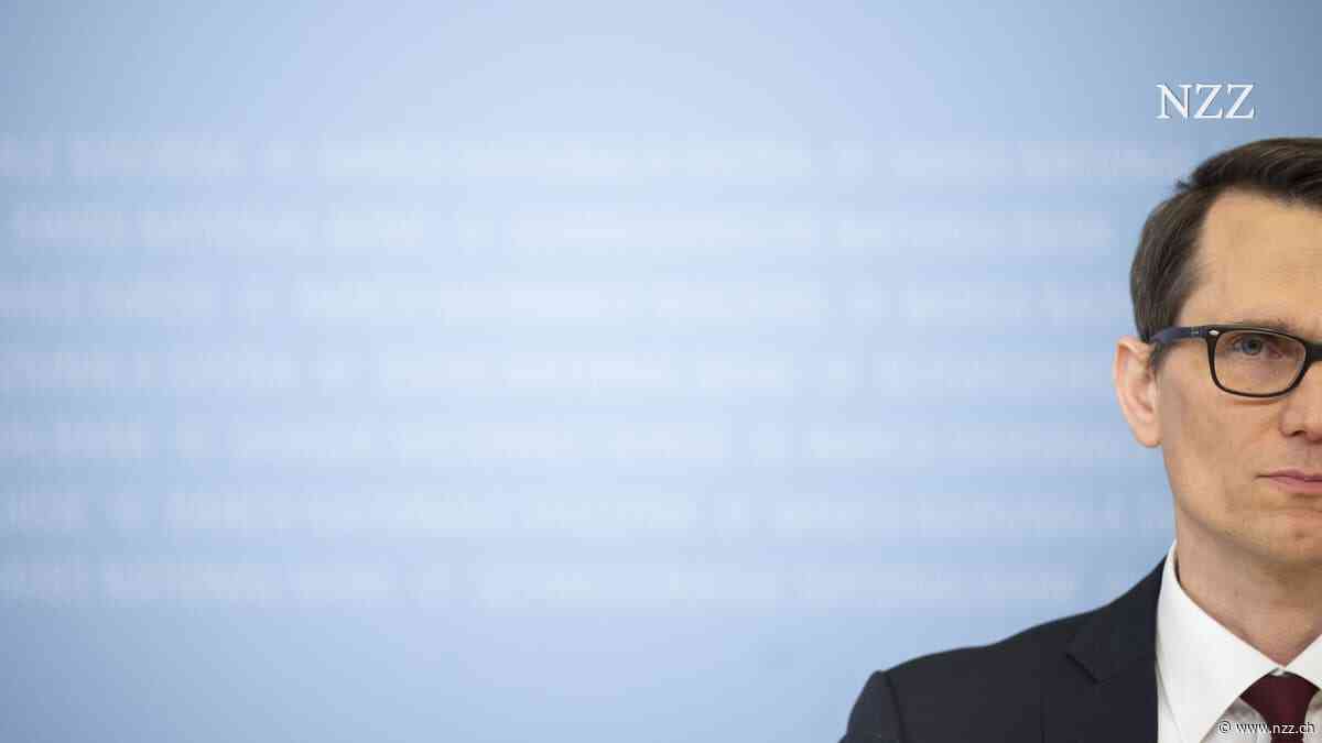 Der Schweiz drohen Negativzinsen: Der Druck auf den SNB-Präsidenten Martin Schlegel wird immer grösser