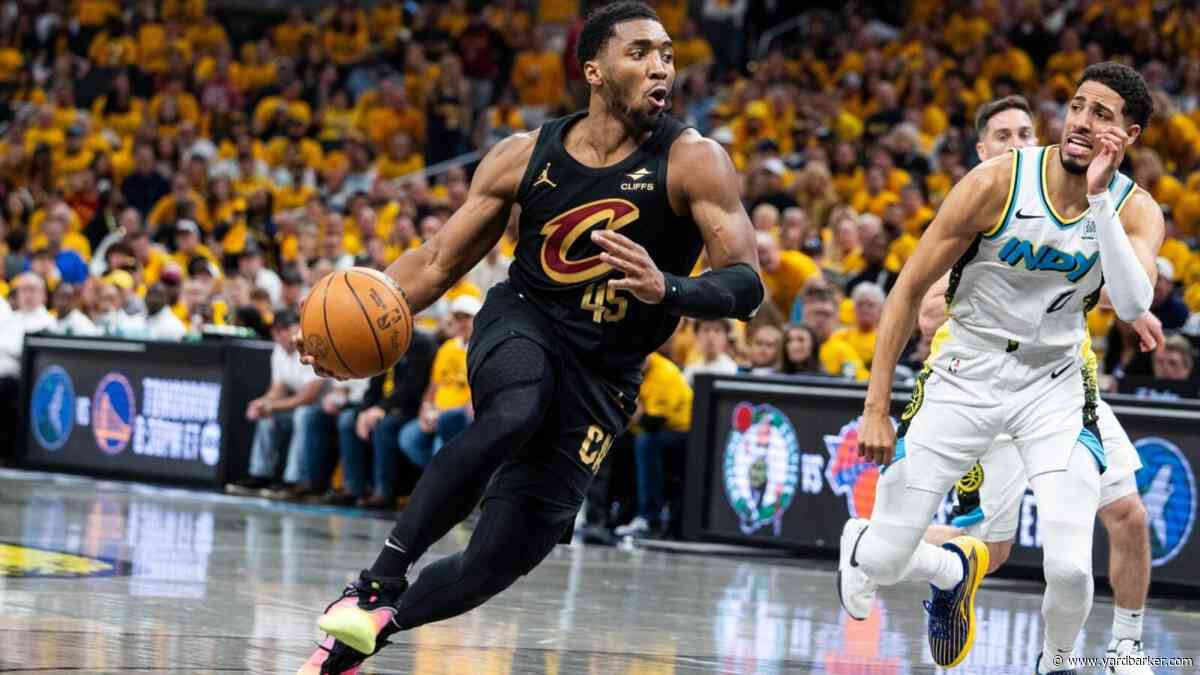 The Cavs Show A Sign Of Life Against Pacers In Game 3
