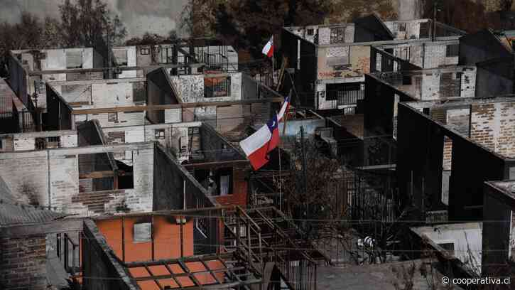 Ministra Toro: Hay 800 viviendas "en ejecución o terminadas" tras megaincendio de la V Región