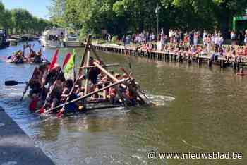 KSA-badkuipenrace heeft de zon als sponsor: “Niemand treurt hier om een nat pak”