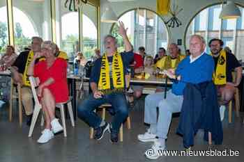 Supporters zien op groot scherm Berchem Sport finale van Fenix Trophy mislopen: “Dit doet niets af aan fantastisch Europees parcours”