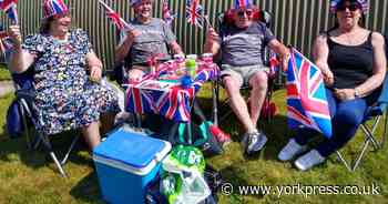 Crowds flock to relive and learn about wartime days at York airfield- PICS