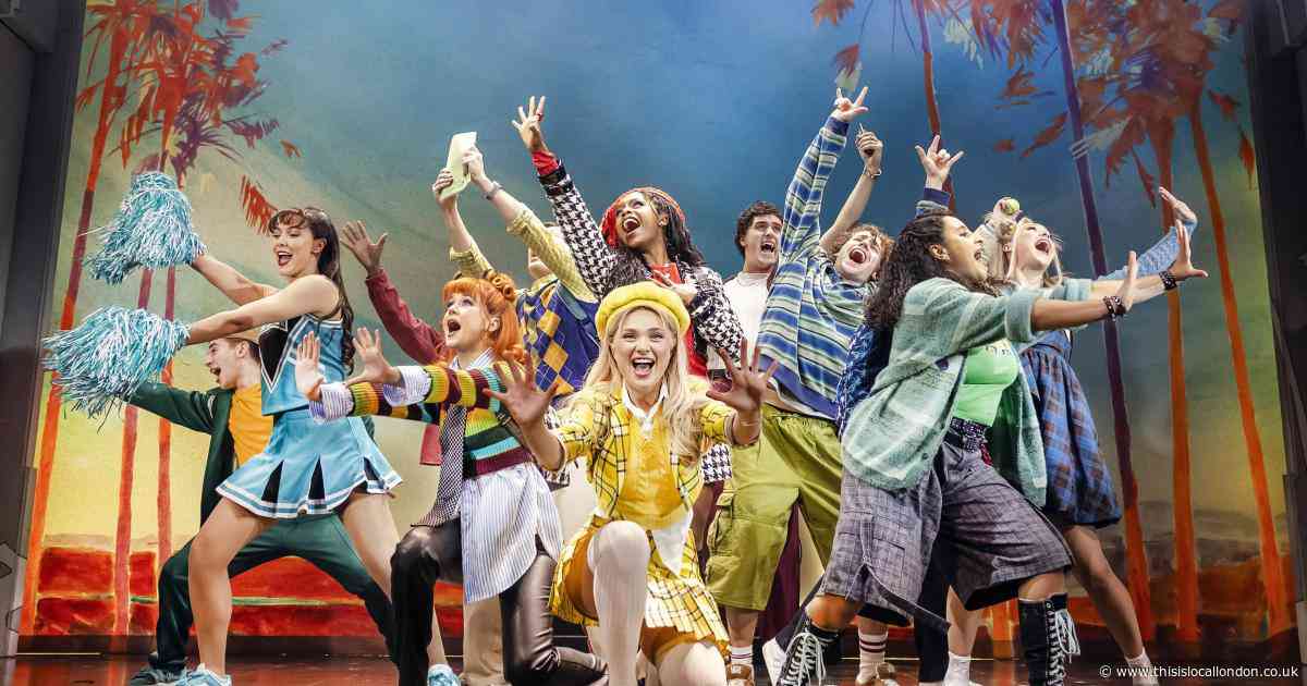 I went to see Clueless at the theatre - add it to your must-do girly night out