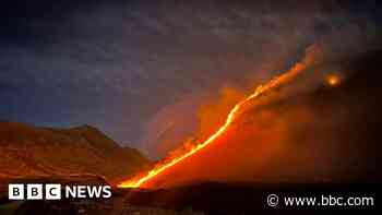 Wildfire in Fauldhouse after 'extreme risk' warning issued